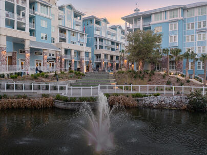 Photo 1 of 25 : 5804 Palmetto Drive, #A-401/403