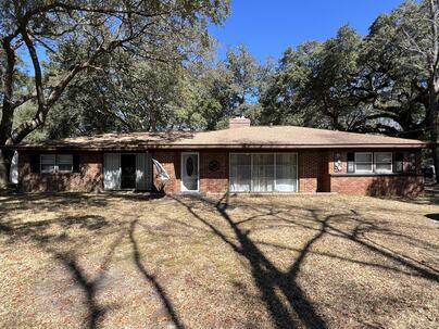 Photo 1 of 25 : 111 Newington Road