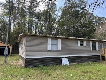 Photo 1 of 12 : 45 Mercury Court