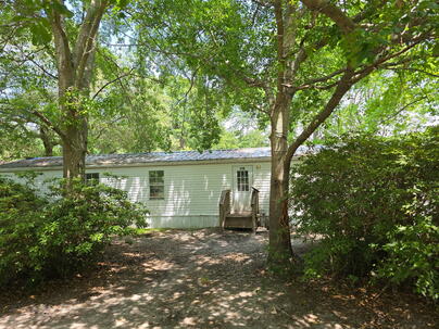 Photo 1 of 17 : 116 Huger Street