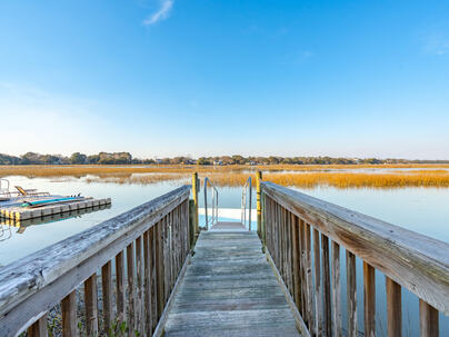 Photo 1 of 25 : 1614 Teal Marsh Road