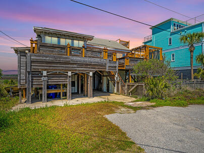 Photo 1 of 25 : 1604 Ashley Avenue