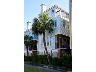 Photo 1 of 25 : 103 Grand Pavilion Boulevard