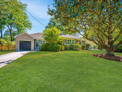 Photo 1 of 25 : 3 Lord Ashley Drive