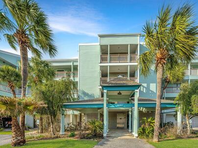 Photo 1 of 9 : 141 Marsh View Villas