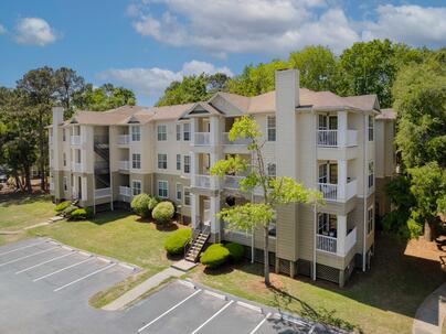 Photo 1 of 25 : 700 Daniel Ellis Drive, #10307