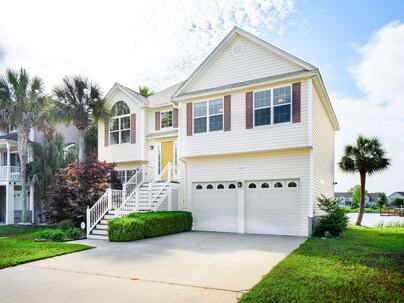 Photo 1 of 25 : 1144 Clearspring Drive