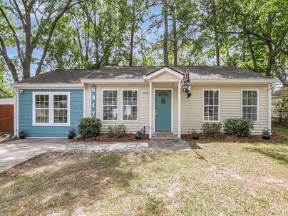 Photo 1 of 25 : 5817 Canterbury Drive