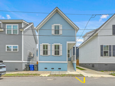 Photo 1 of 25 : 169 Jackson Street