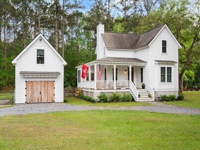 Photo 1 of 25 : 6373 Farm House Road