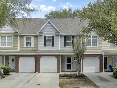 Photo 1 of 25 : 522 Tayrn Drive