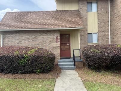 Photo 1 of 25 : 2348 Northview Drive, #3-F