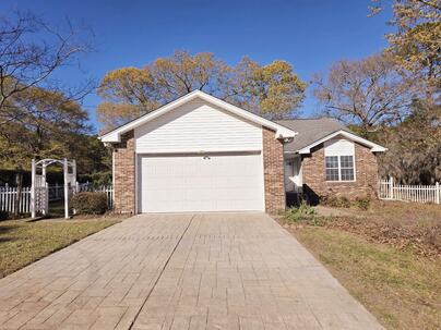 Photo 1 of 25 : 1575 Cottage Drive