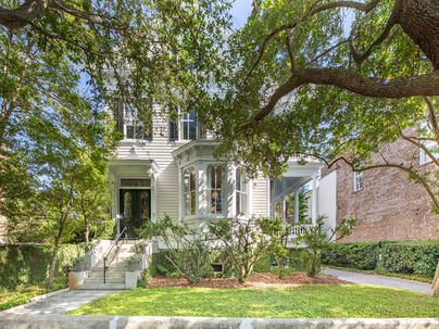 Photo 1 of 25 : 155 Wentworth Street, #A