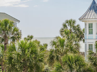 Photo 1 of 25 : 625 Ocean Boulevard