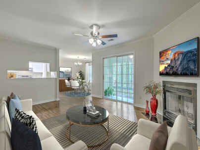 Photo 1 of 25 : 7965 Edgebrook Circle, #F
