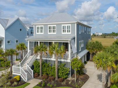 Photo 1 of 25 : 2522 Waverly Street