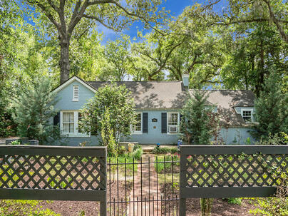 Photo 1 of 25 : 1316 Wichman Street