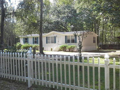 Photo 1 of 9 : 137 Knott Drive