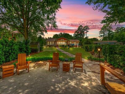 Photo 1 of 25 : 111 Wildflower Court