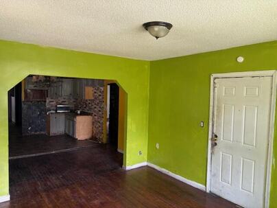 Photo 1 of 1 : 2601 Oregon Avenue