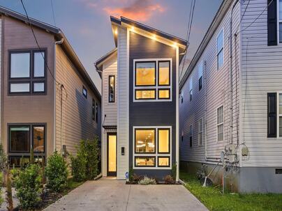 Photo 1 of 25 : 14 F Street, #B
