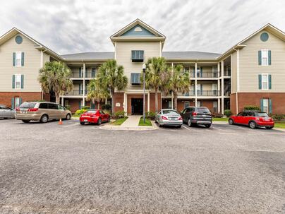 Photo 1 of 25 : 202 Trillium Court