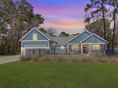 Photo 1 of 25 : 1543 Scott Hill Road