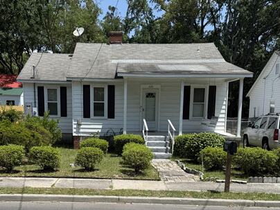 Photo 1 of 10 : 505 Blacks Street