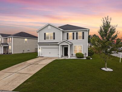 Photo 1 of 25 : 301 Mondo Court