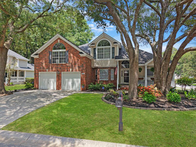 Photo 1 of 25 : 482 Planters Trace Drive
