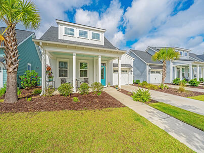 Photo 1 of 25 : 1515 Pogonia Street, #2