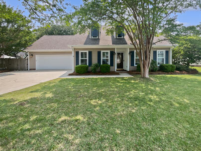 Photo 1 of 20 : 932 Portabella Lane