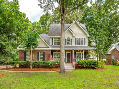 Photo 1 of 25 : 5195 Forest Oaks Drive