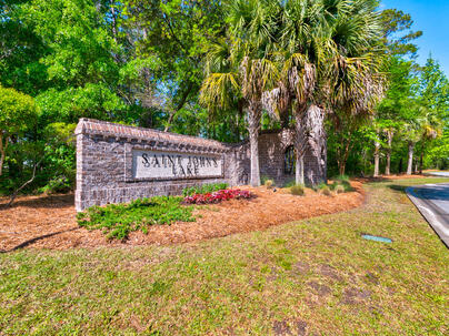 Photo 1 of 25 : 6972 Pumpkinseed Drive