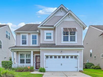 Photo 1 of 25 : 531 Crossland Drive