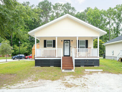 Photo 1 of 16 : 1705 Bella Terra Lane