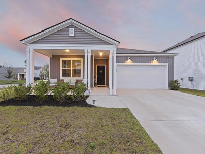 Photo 1 of 25 : 286 Bradford Pointe Drive