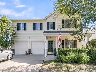 Photo 1 of 25 : 67 Regency Oaks Drive