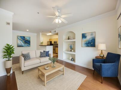 Photo 1 of 25 : 1300 Park West Boulevard, #822