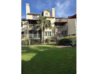 Photo 1 of 25 : 410 Yacht Harbor Court, #410