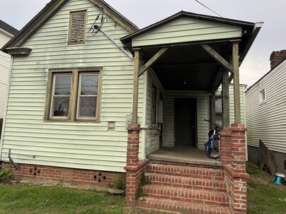 Photo 1 of 6 : 6 Orrs Court