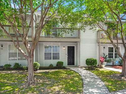 Photo 1 of 25 : 7814 Nummie Court