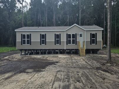 Photo 1 of 10 : 117 Martin Drive