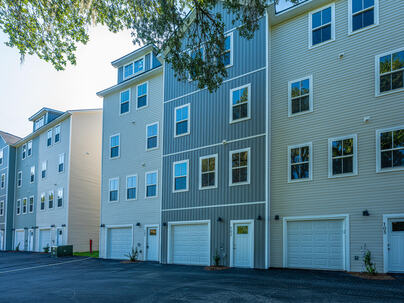 Photo 1 of 25 : 2161 Jimtown Drive, #101