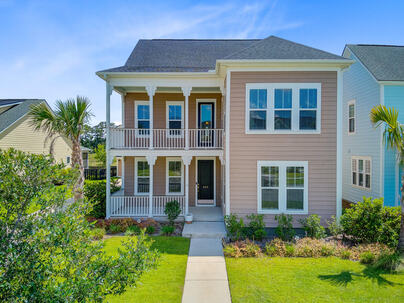 Photo 1 of 25 : 357 Parish Farms Drive