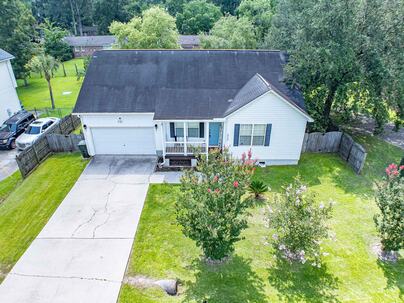 Photo 1 of 25 : 229 Lindy Creek Road