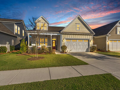 Photo 1 of 25 : 3005 Aura Lane