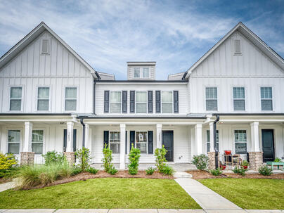 Photo 1 of 22 : 1005 Swamp Harrier Avenue