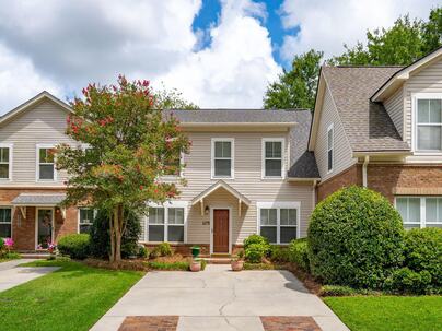 Photo 1 of 25 : 1678 Lauda Drive